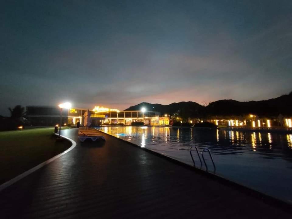Oceanami Resort & Beach Club Long Hai Exterior photo