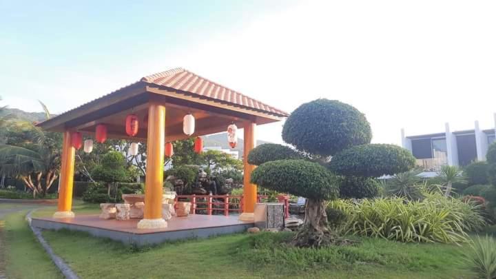 Oceanami Resort & Beach Club Long Hai Exterior photo